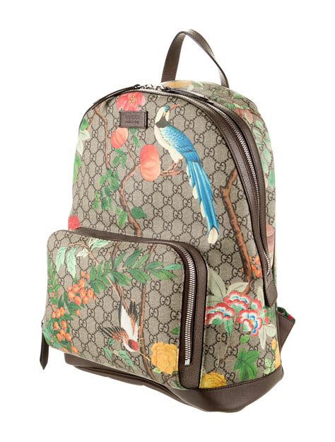 gucci tian gg supreme backpack price